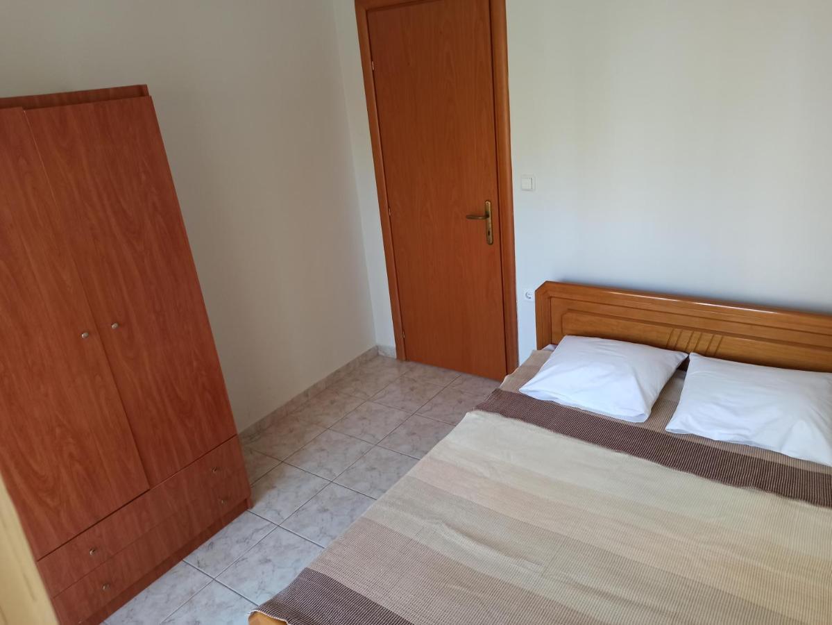 1 Bedroom Apartment In Nea Kallikrateia Extérieur photo